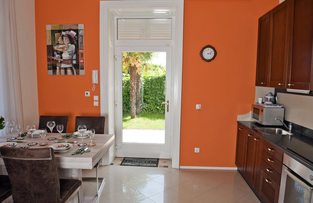 Isadora Apartament *